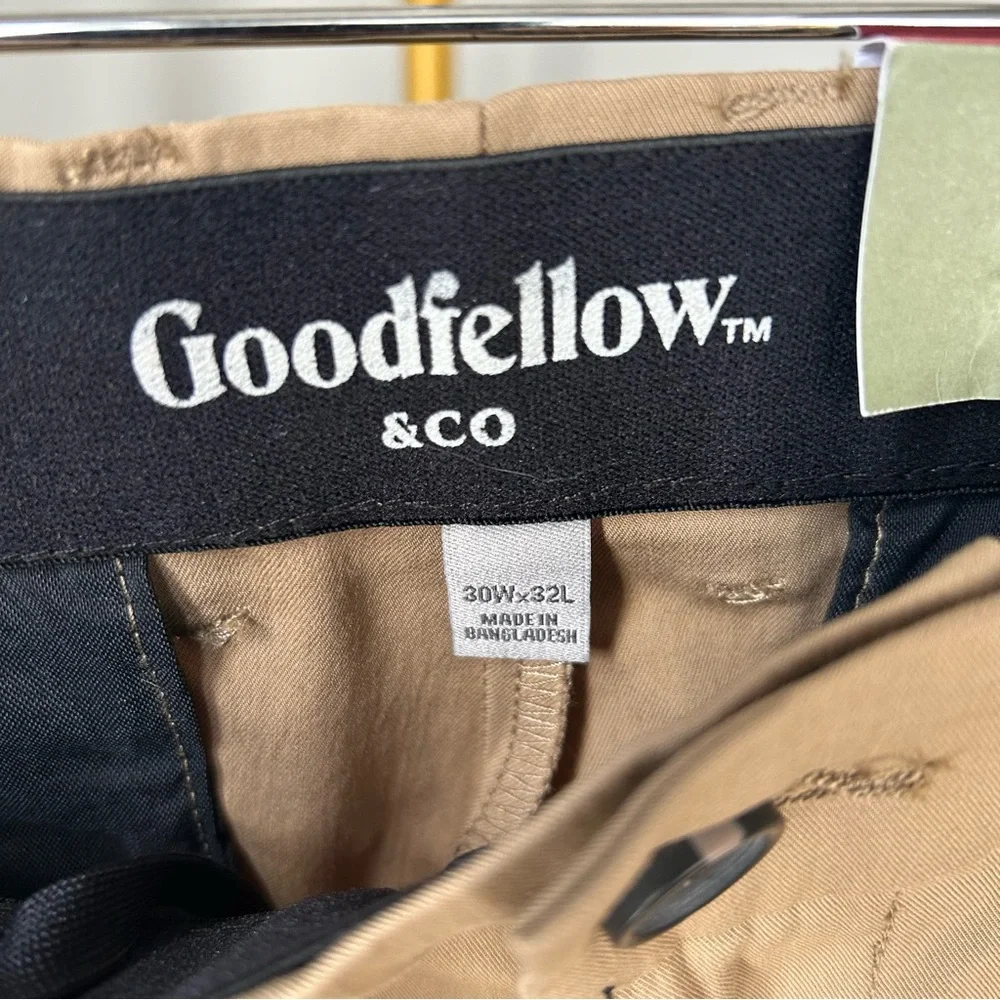 Goodfellow & Co Men's slim tech chino wrinkle resistant in tan brown size 30x32